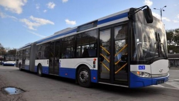 Градски транспорт с удължено работно време ще има във Варна